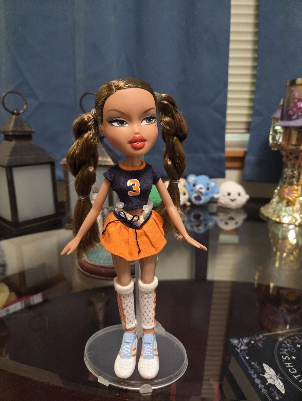 2005 Yasmin Play Sportz Soccer Doll